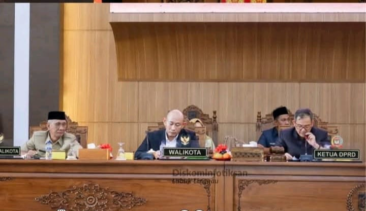 Wali Kota Lubuk Linggau Setujui Lima Raperda Inisiatif DPRD, Siap Dibahas ke Tahap Selanjutnya