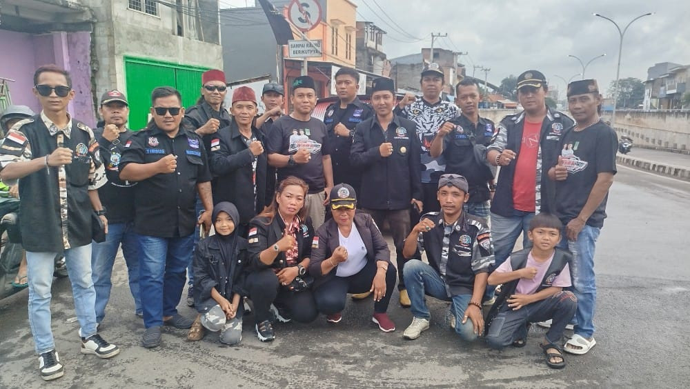 Hari Keempat Puasa, Banaspati - AOB Berbagi Takjil di Underpass Cibitung