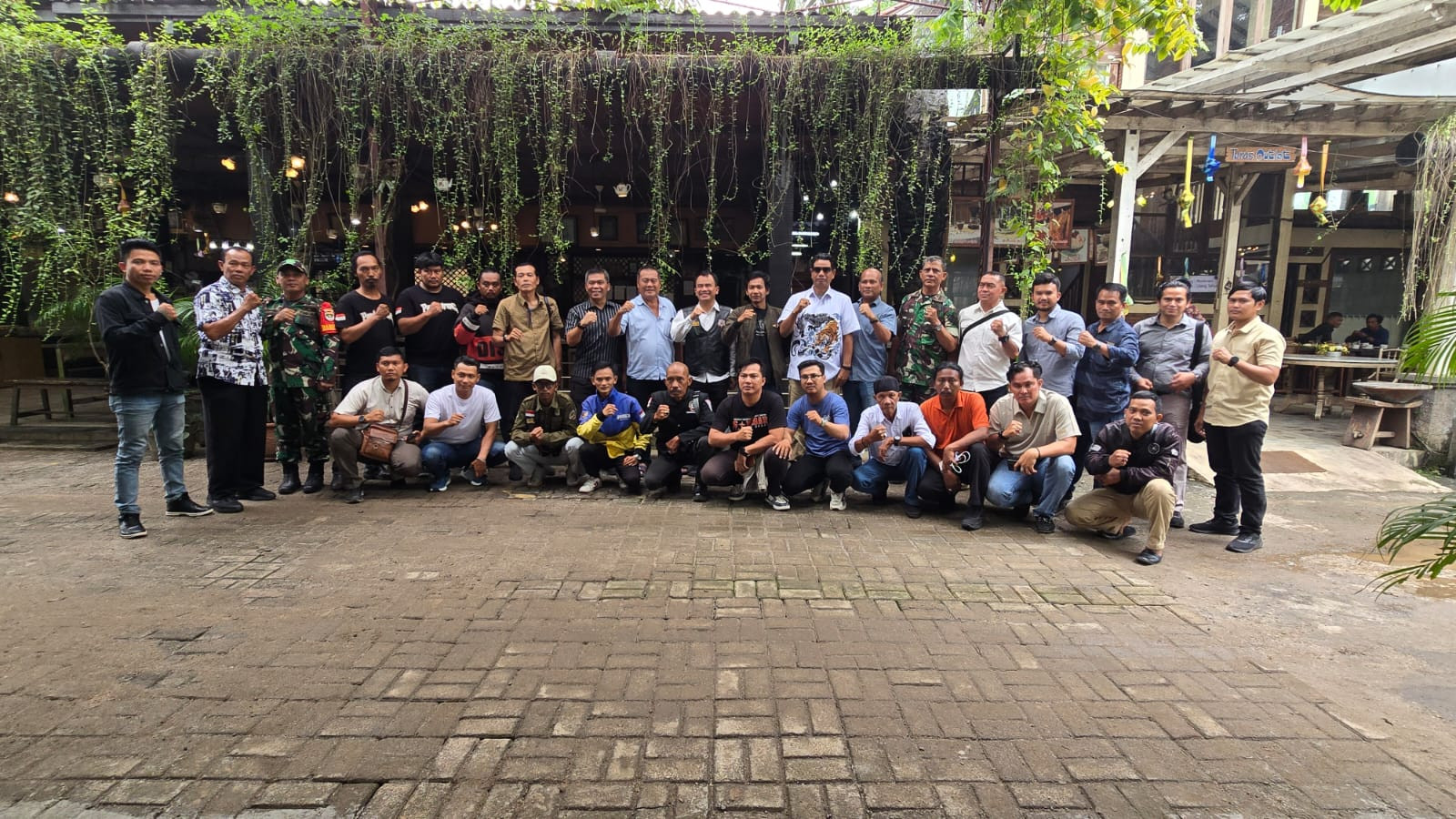 Aliansi Ormas Bekasi Deklarasi Bersama BAIS TNI, Korem 051/Wijayakarta Kodam Jaya Dukung Kebijakan Presiden Prabowo