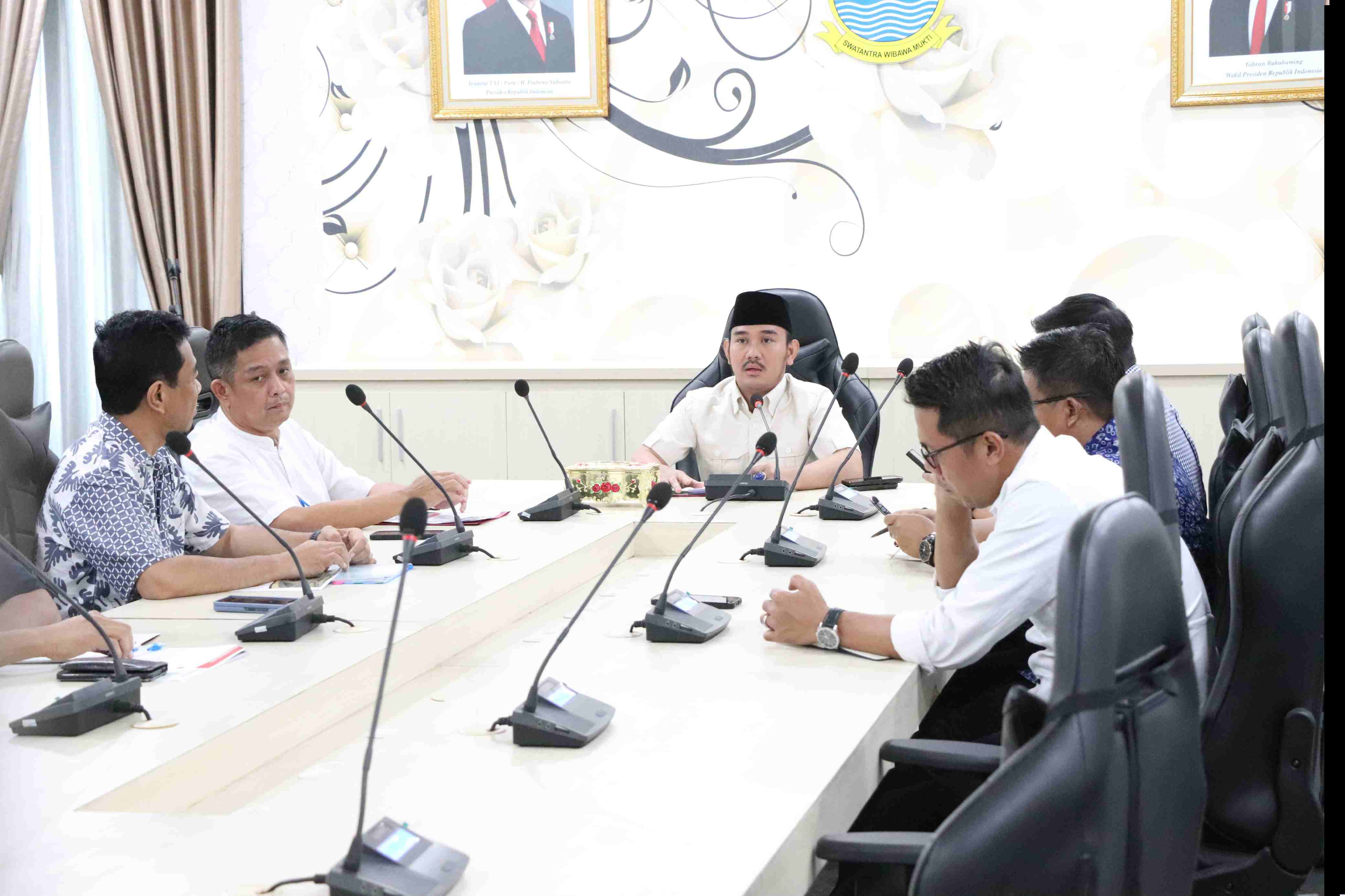 Bupati Bekasi Pimpin Rapat Pelebaran Exit Tol Deltamas, Tekankan Aspek Lingkungan