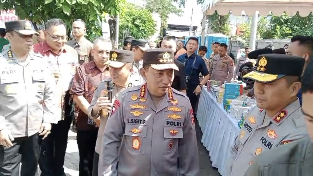 Kapolri Hadiri Bakti Kesehatan di Simpangan, Ribuan Warga Nampak Antusias