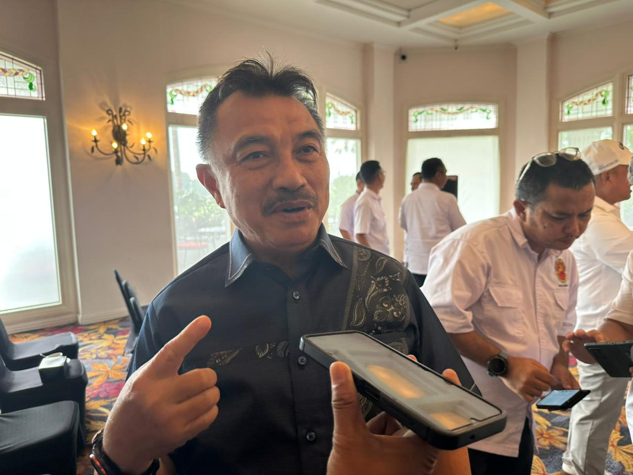 Harris Bobihoe Titip Pesan untuk Atlet Golf Bekasi Jelang Porprov Jabar 2026 di Depok