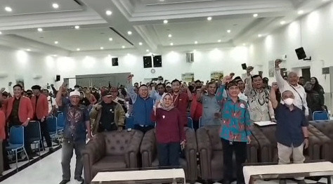 Ratusan Wartawan Tiga Daerah Berkumpul di Karawang, Tokoh Kartun “Hedot” Jadi Sorotan Silaturahmi Akbar Pers