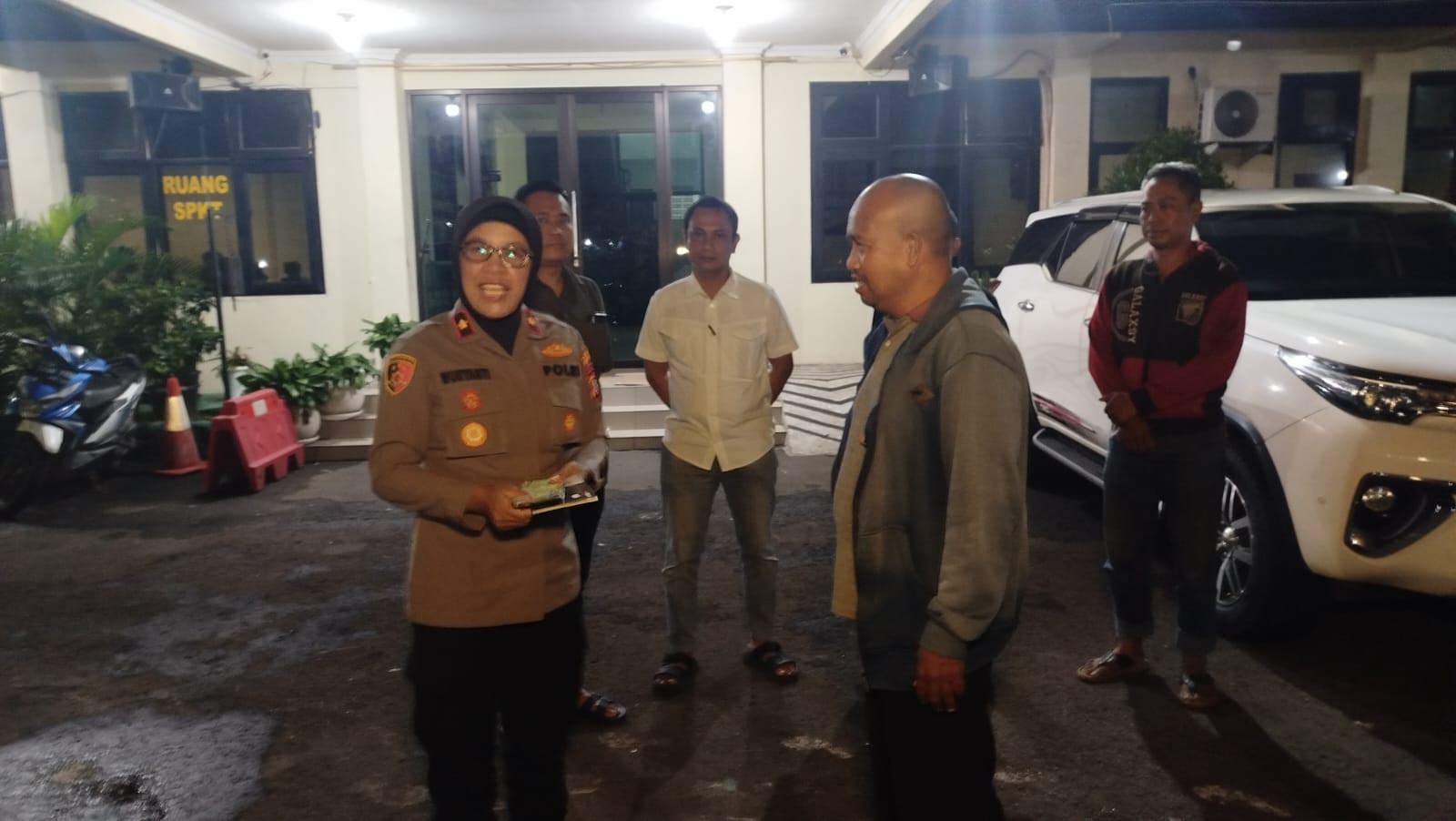 Kurang dari 12 Jam, Polsek Tambun Selatan Temukan dan Kembalikan Mobil Pick Up yang Hilang