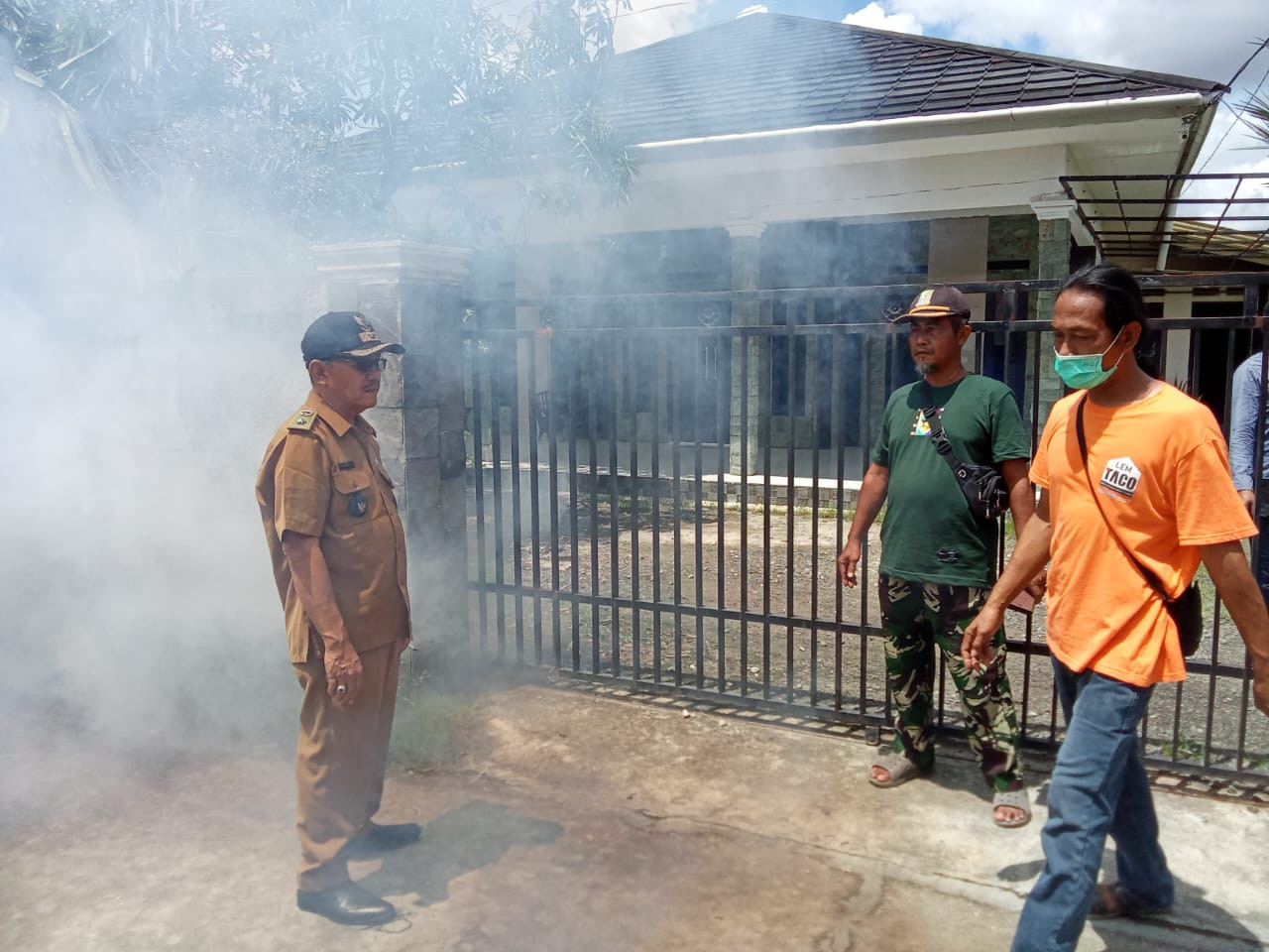 Pemdes Kedung Pengawas Lakukan Fogging, Respon Munculnya Sejumlah yang Terjangkit DBD