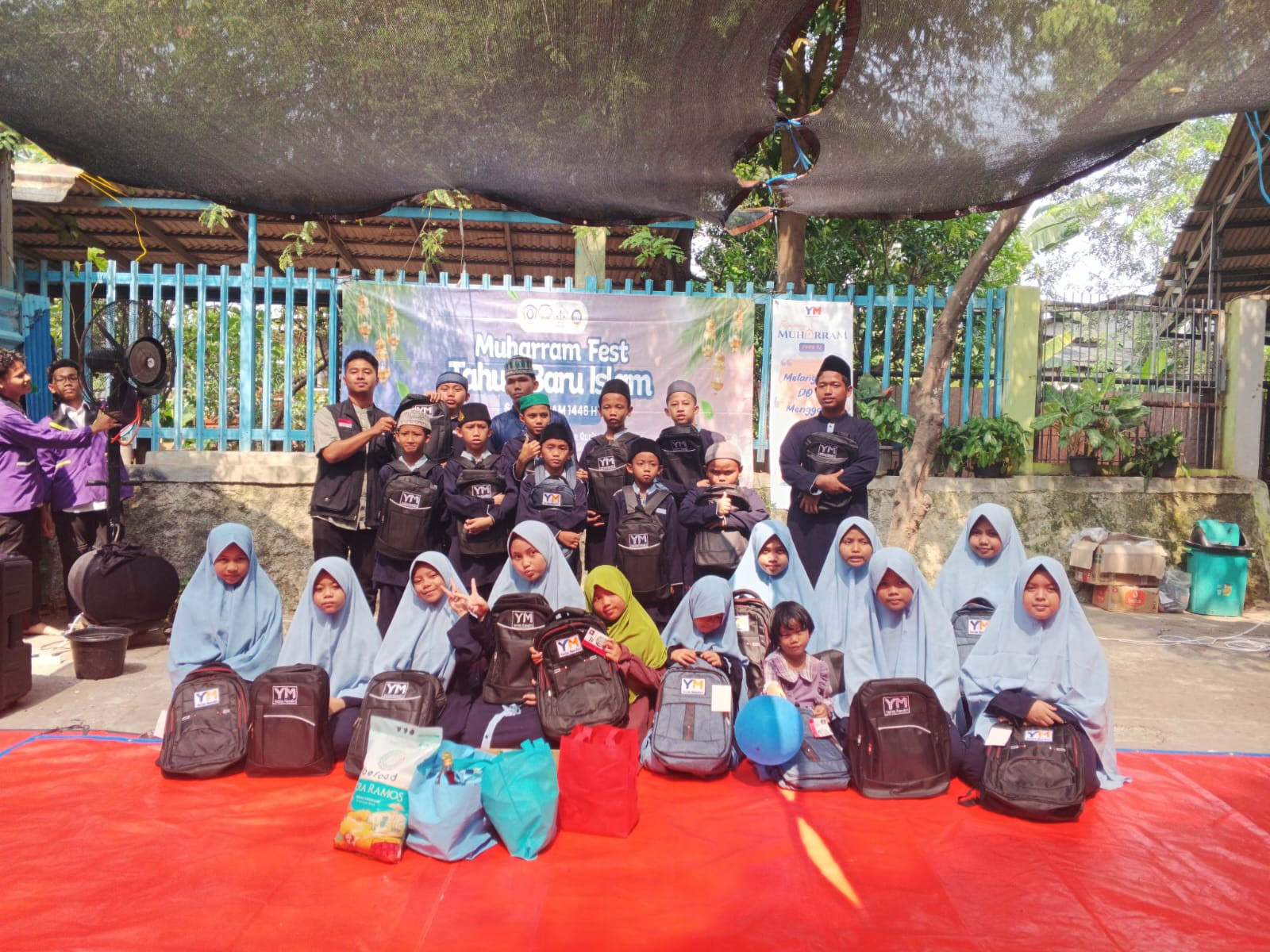 Muharram Fest SMKIT Al Fidaa Tebar Kepedulian, Santuni Anak Yatim di Tambun Utara