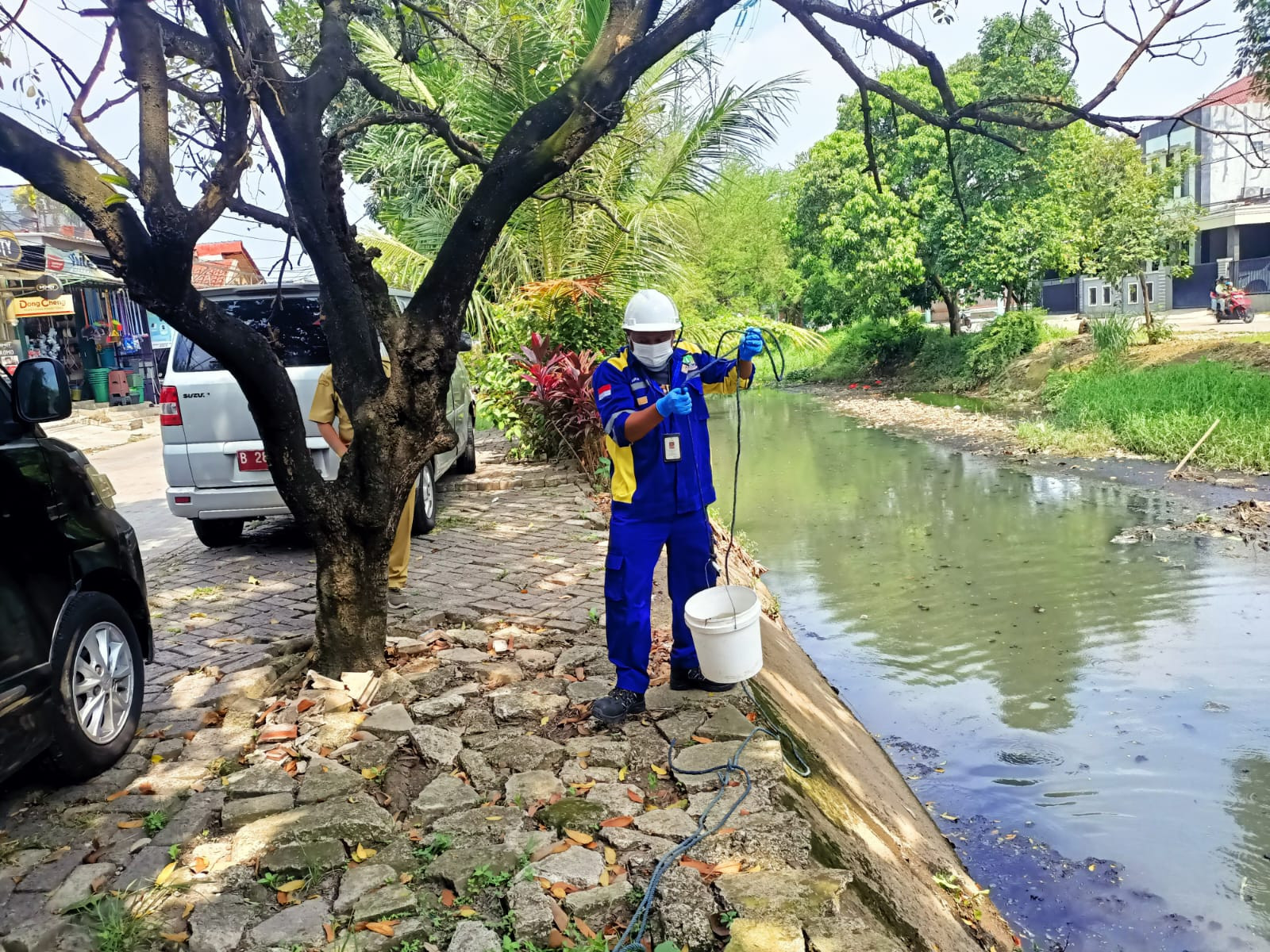 Air Kali Rawalumbu Berubah Warna, DLH Kota Bekasi Turun Tangan Selidiki Dugaan Pencemaran